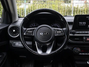 Седан Kia Cerato 2020 года, 1720000 рублей, Большой Сочи