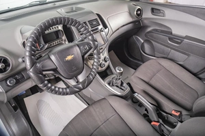 Седан Chevrolet Aveo 2015 года, 739000 рублей, Томск