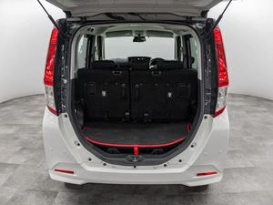 Минивэн Toyota Roomy 2020 года, 1080000 рублей, Красноярск