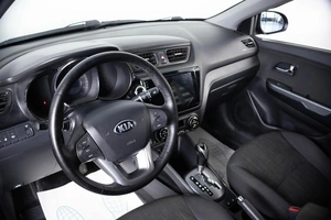 Седан Kia Rio 2013 года, 849000 рублей, Пермь