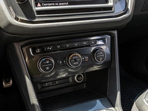 Внедорожник Volkswagen Tiguan 2017 года, 2375000 рублей, Краснодар