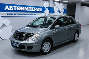 Хетчбэк Nissan Tiida 2011 года, 868000 рублей, Солонцы