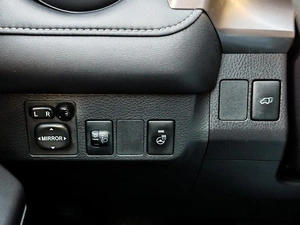 Внедорожник Toyota RAV4 2016 года, 2190000 рублей, Краснодар