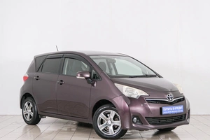 Хетчбэк Toyota Ractis 2011 года, 849000 рублей, Красноярск