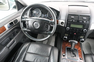 Внедорожник Volkswagen Touareg 2008 года, 1449000 рублей, Красноярск