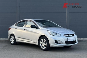 Седан Hyundai Solaris 2012 года, 610000 рублей, Солонцы