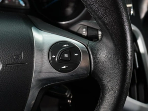 Хетчбэк Ford Focus 2012 года, 1230111 рублей, Тверь