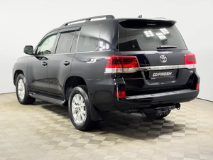 Внедорожник Toyota Land Cruiser 2018 года, 6620900 рублей, Казань