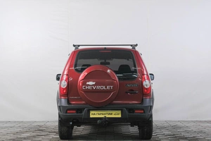 Внедорожник Chevrolet Niva 2012 года, 599000 рублей, Кемерово