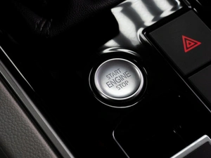 Внедорожник Volkswagen Touareg 2019 года, 5999000 рублей, Тюмень