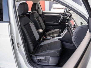 Внедорожник Volkswagen T-Roc (China) 2020 года, 2625000 рублей, Краснодар