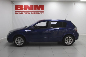 Хэтчбек Opel Astra 2008 года, 595000 рублей, Смоленск