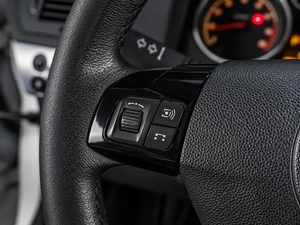 Хетчбэк Opel Astra 2010 года, 519000 рублей, Тюмень