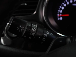Хетчбэк Kia Ceed 2013 года, 924000 рублей, Воронеж