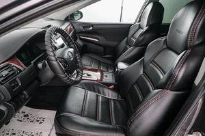 Седан Toyota Camry 2013 года, 1159000 рублей, Красноярск