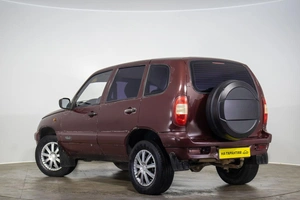 Внедорожник Chevrolet Niva 2004 года, 319000 рублей, Оренбург