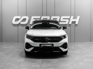 Внедорожник Volkswagen Tayron X 2023 года, 4200000 рублей, Тюмень