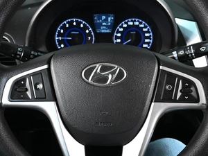 Седан Hyundai Solaris 2012 года, 929000 рублей, Аксай