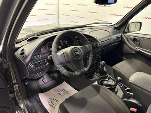 Внедорожник ВАЗ (LADA) Niva Travel 2021 года, 930000 рублей, Красноярск