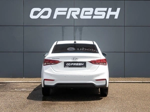 Седан Hyundai Solaris 2018 года, 1770000 рублей, Краснодар