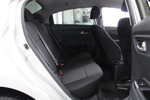 Седан Kia Rio 2018 года, 1347000 рублей, Красноярск