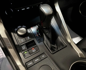 Внедорожник Lexus NX 2016 года, 2557000 рублей, Красноярск