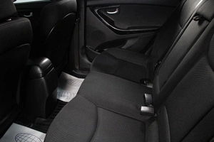 Седан Hyundai Elantra 2014 года, 979000 рублей, Сургут