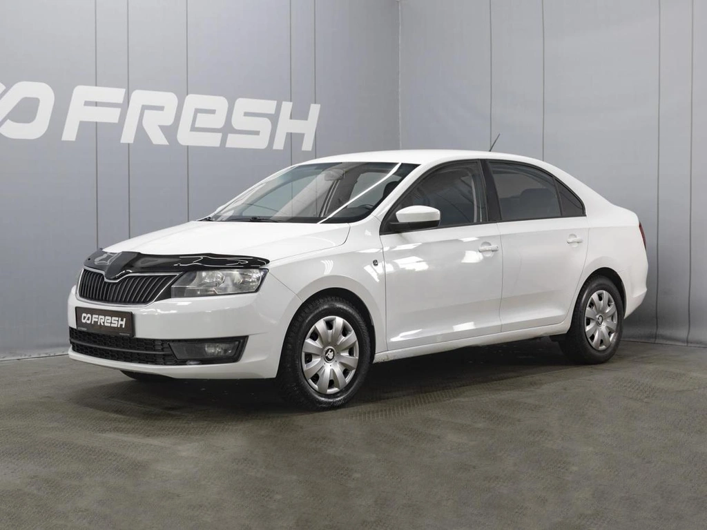 Лифтбек Skoda Rapid 2014 года, 920000 рублей, Омск