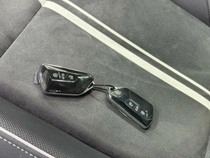 Хетчбэк Volkswagen Golf 2021 года, 2790000 рублей, Красноярск