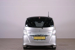 Минивэн Honda Freed 2012 года, 1169000 рублей, Омск