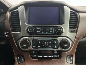 Внедорожник Chevrolet Tahoe 2015 года, 3328000 рублей, Красноярск