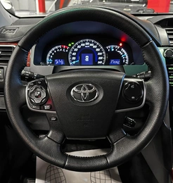 Седан Toyota Camry 2014 года, 1567000 рублей, Красноярск