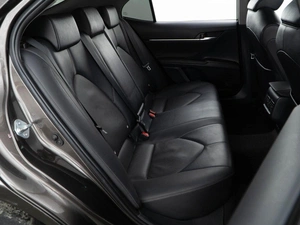 Седан Toyota Camry 2022 года, 2697055 рублей, Москва