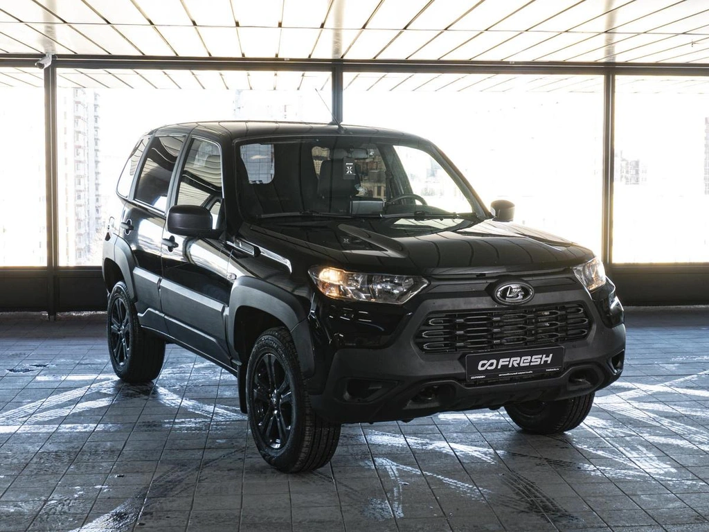 Внедорожник ВАЗ (LADA) Niva Travel 2023 года, 980000 рублей, Санкт-Петербург