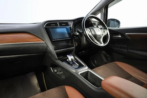 Универсал Honda Shuttle 2015 года, 1069000 рублей, Новосибирск