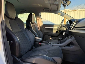 Внедорожник Skoda Karoq 2020 года, 2399000 рублей, Ижевск