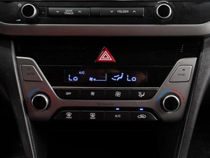 Седан Hyundai Elantra 2017 года, 1514000 рублей, Тюмень