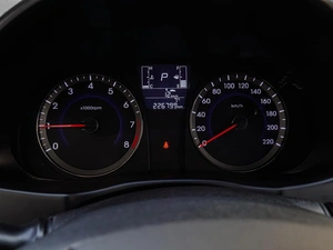 Хетчбэк Hyundai Solaris 2015 года, 960000 рублей, Краснодар