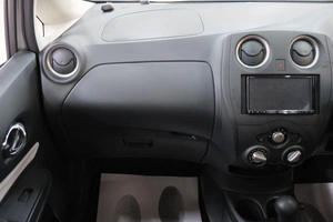 Хетчбэк Nissan Note 2020 года, 1239000 рублей, Омск