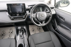 Универсал Toyota Corolla 2020 года, 1699000 рублей, Красноярск