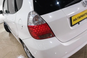 Хетчбэк Honda Fit 2002 года, 349000 рублей, Новокузнецк