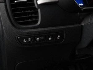 Хетчбэк Kia Rio X-Line 2018 года, 1698444 рублей, Москва