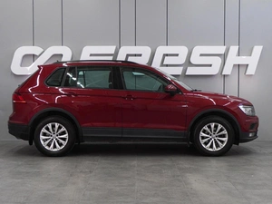 Внедорожник Volkswagen Tiguan 2019 года, 2438000 рублей, Воронеж