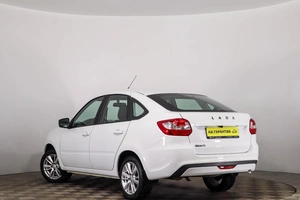 Универсал ВАЗ (LADA) Granta 2023 года, 899000 рублей, Пермь