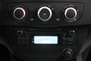 Седан Renault Fluence 2013 года, 799000 рублей, Омск