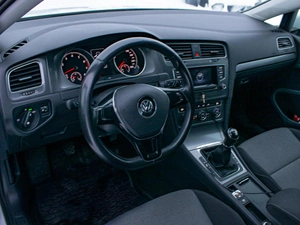 Хетчбэк Volkswagen Golf 2014 года, 1019000 рублей, Петрозаводск