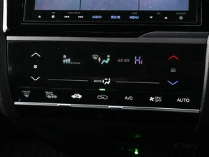 Хетчбэк Honda Fit 2013 года, 1074000 рублей, Кирилловка