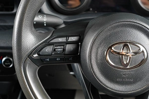 Хетчбэк Toyota Yaris 2020 года, 1529000 рублей, Тюмень