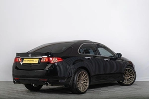 Седан Honda Accord 2011 года, 1689000 рублей, Томск