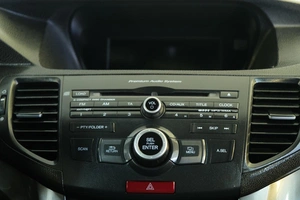 Седан Honda Accord 2011 года, 1499000 рублей, Омск